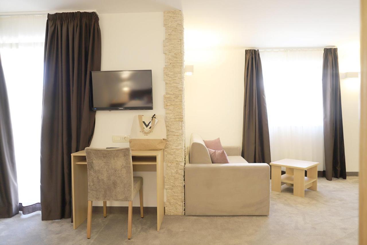 Hotel Villa Margaret Малинска Экстерьер фото