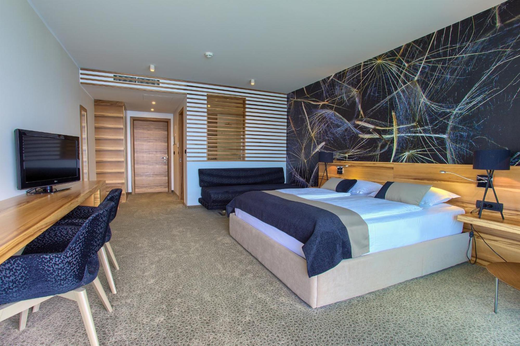 Hotel Villa Margaret Малинска Экстерьер фото
