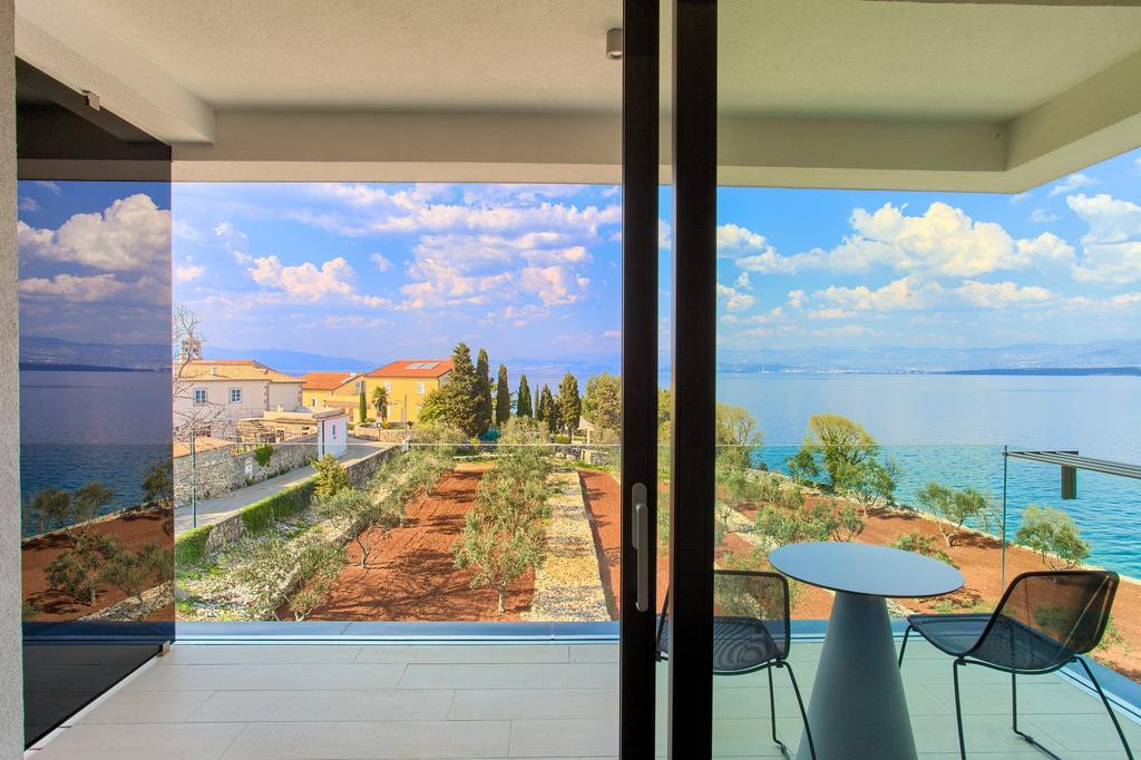 Hotel Villa Margaret Малинска Экстерьер фото